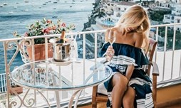 Những bí kíp "lên đồ" đi du lịch biển các nàng cần biết để sẵn sàng cho hè