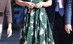 Màu xanh lá – sở thích hay chiến thuật thời trang của Meghan Markle?