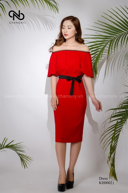 Đầm trễ vai thắt nơ eo