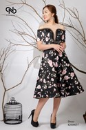 Váy xòe trễ vai ngực khoét v